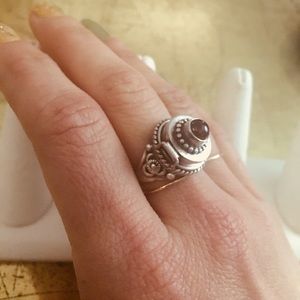 Vintage Sterling Silver Poison Ring with Garnet
